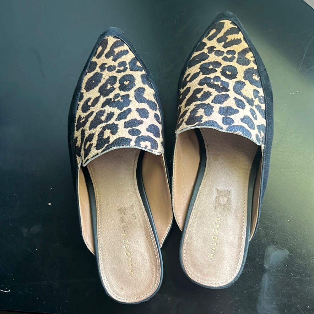 Leopard print mule leather flats, size 8
